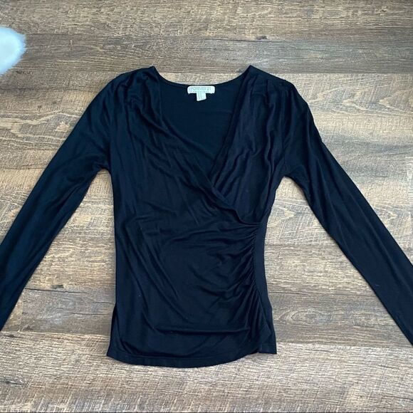 FOREVER 21 Long Sleeves Black Cotton Top - EUC - Size S - Picture 2 of 4
